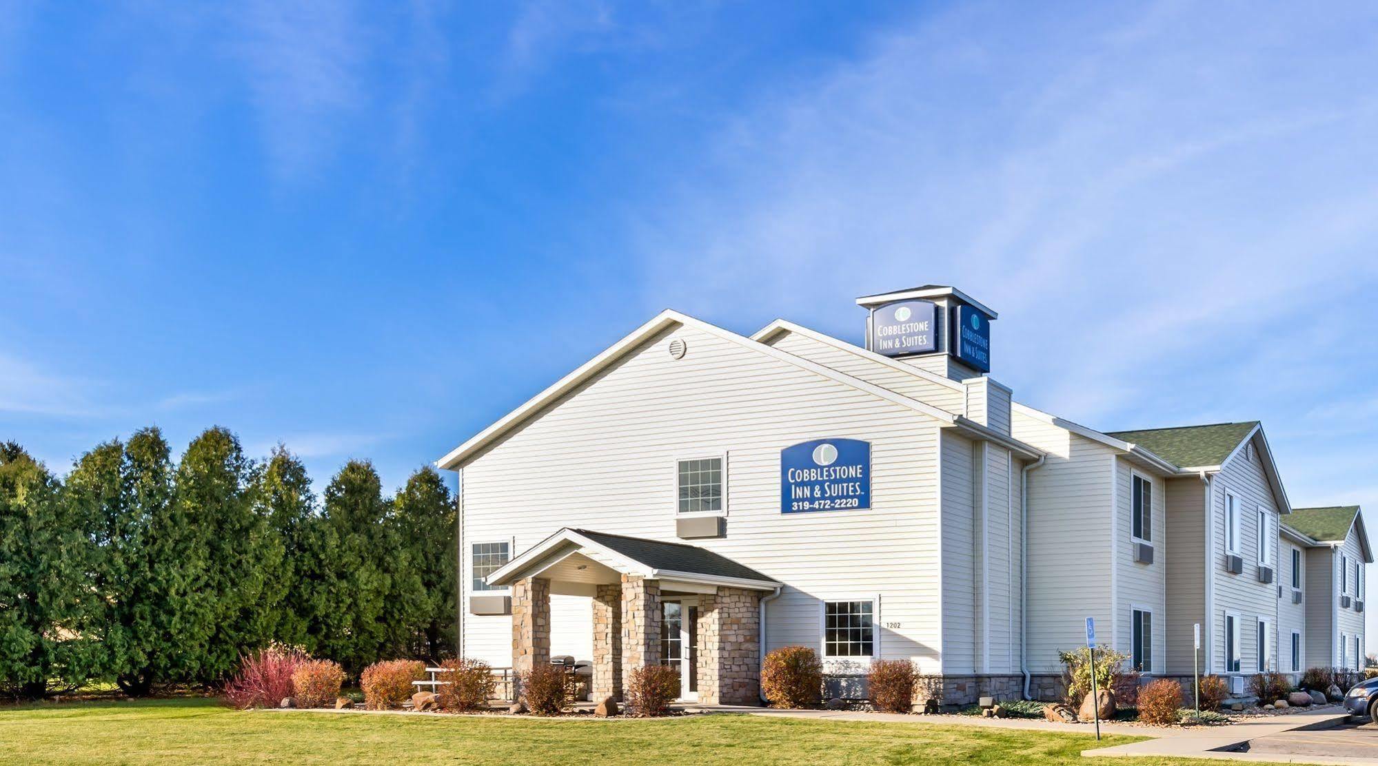 Cobblestone Inn & Suites - Vinton, Ia Eksteriør billede